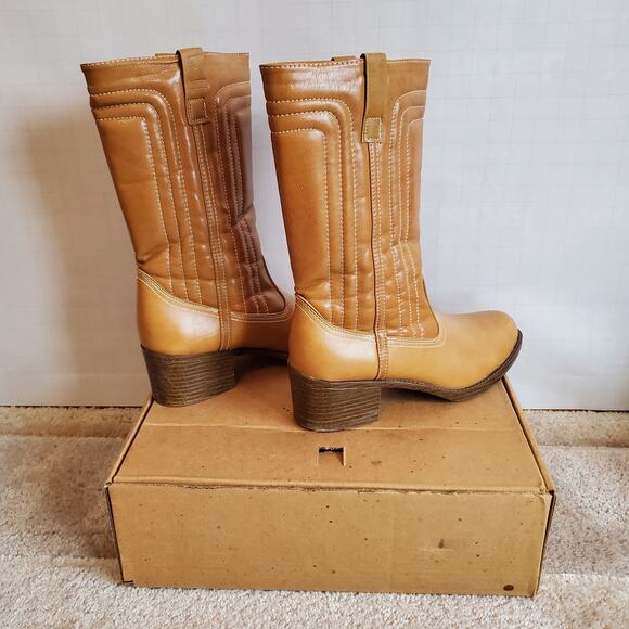 Groovy Boots: These boots are so 70s, they practically come with disco fever. - Picture 3 of 15